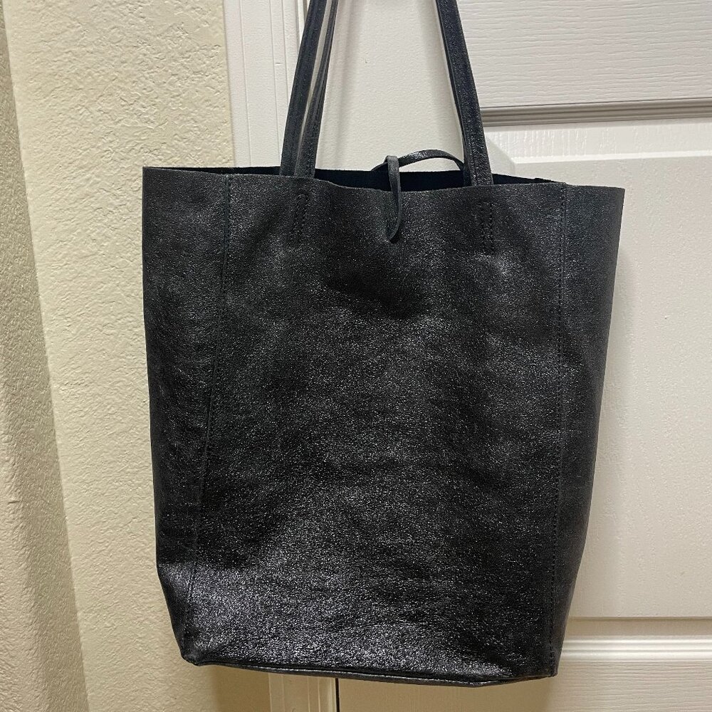 Italian Leather Tote Metallic Black